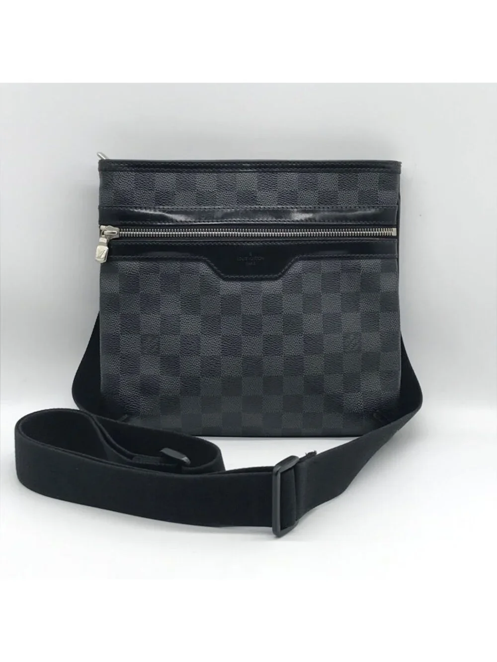 Louis Vuitton Damier Graphite Thomas Shoulder Bag Price Negotiation Welcome